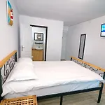 Neata Hotel *