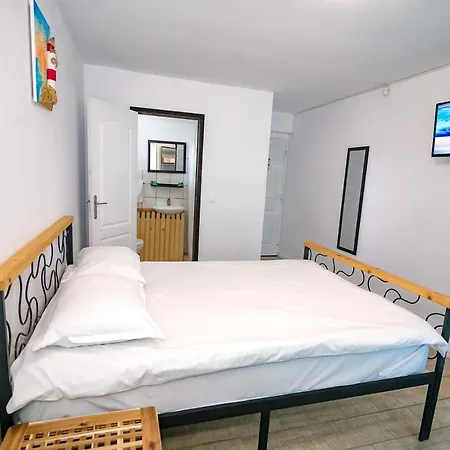 Neata Hotel *