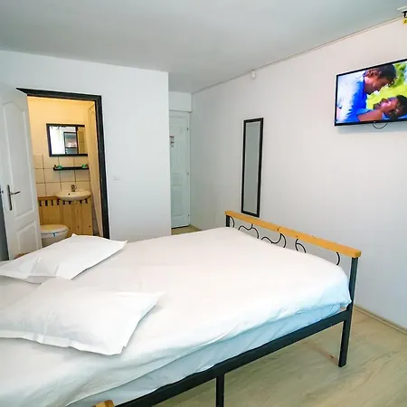 Neata Hotel *