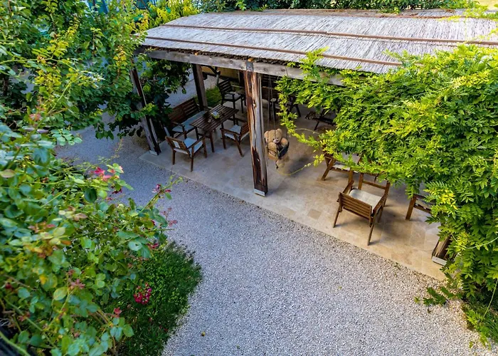 Neata Hotel Vama Veche